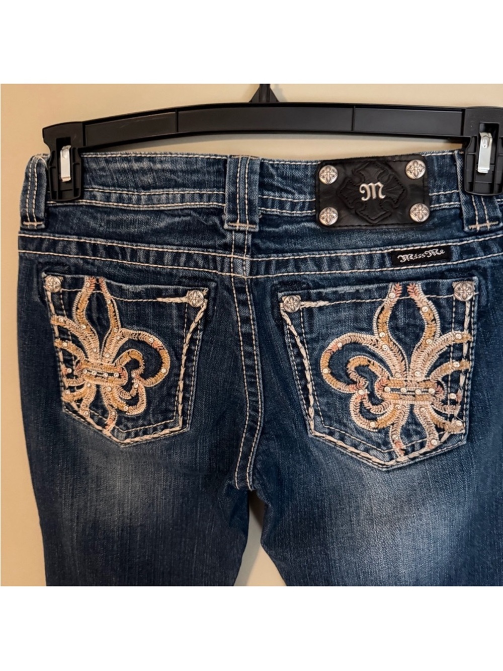 Gorgeous Miss Me Boot Jeans With Embellished Fleur-de-Lis Pockets 32-1/2” Inseam